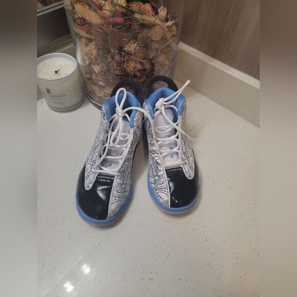 Jordan dub zero blue white and black Gs Kids Sz 13.5 C - Picture 1 of 7